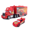 Miniatura de caminhão em miniatura do filme Carros 3 da Pixar, com os personagens Relâmpago McQueen, Jackson e Storm Ramirez. Brinquedo infantil para presente.