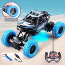 Carrinho de controle remoto com luzes coloridas piscantes, rodas de borracha, brinquedo off-road ideal para presentes de Natal para crianças.